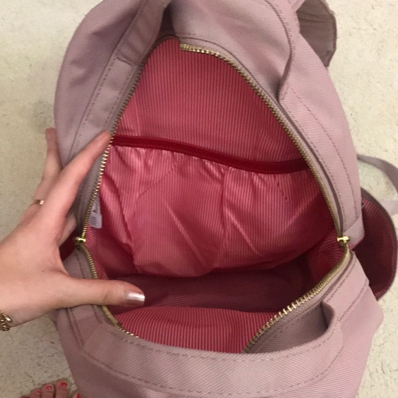 Herschel nova mid volume backpack main image 9